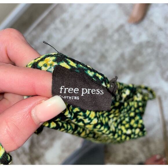 Free Press Square Neck Camisole Bodysuit thong semi mesh lightweight SZ XS - Picture 4 of 8